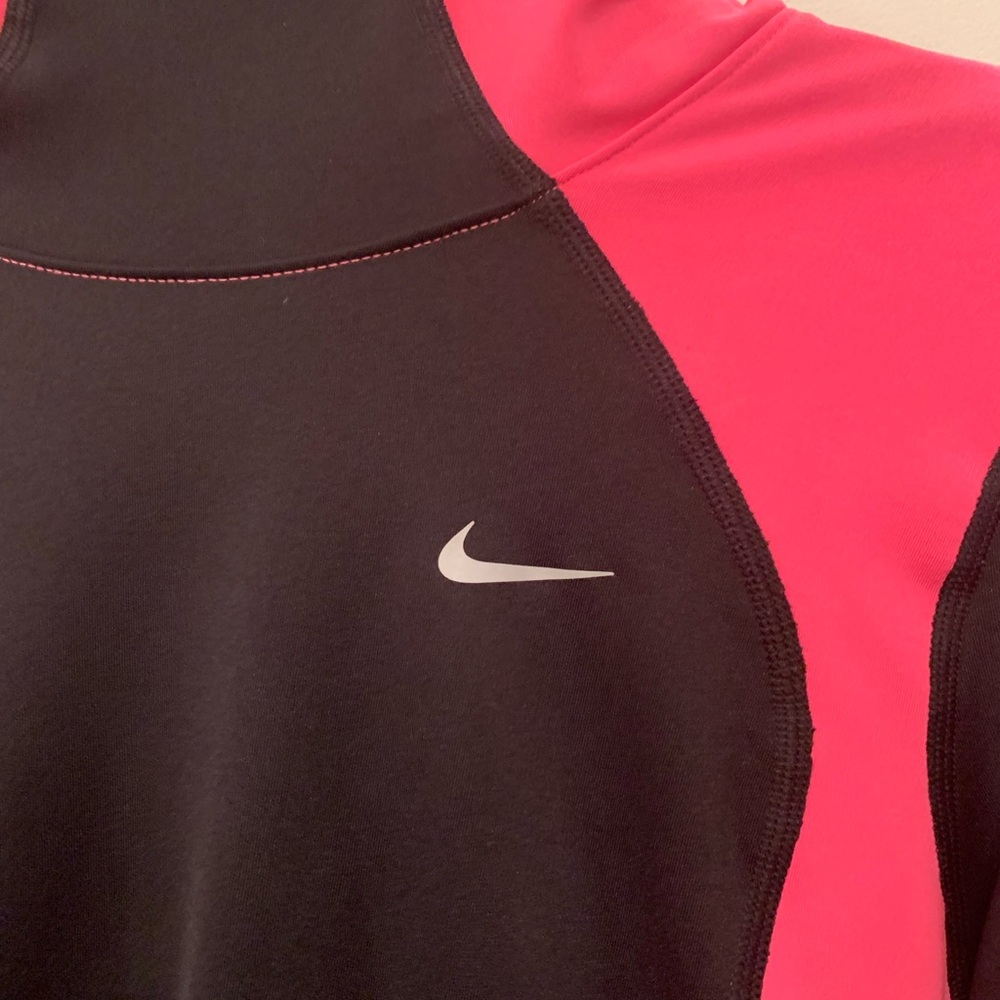 🔥SALE🔥NIKE🩷 HOODIE! PRO DRY-FIT COLOR BLOCK. EXCELLENT CONDITION! - Picture 9 of 9